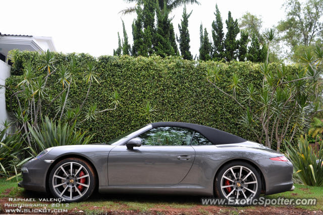 Porsche 911 spotted in Brasilia, Brazil