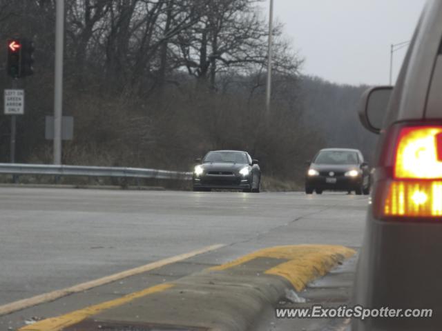 Nissan Skyline spotted in Hickory Hills, Illinois