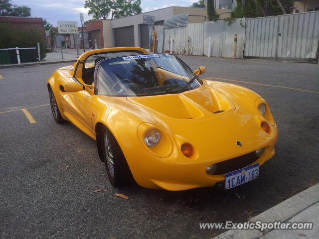 Lotus Elise spotted in Perth, Australia