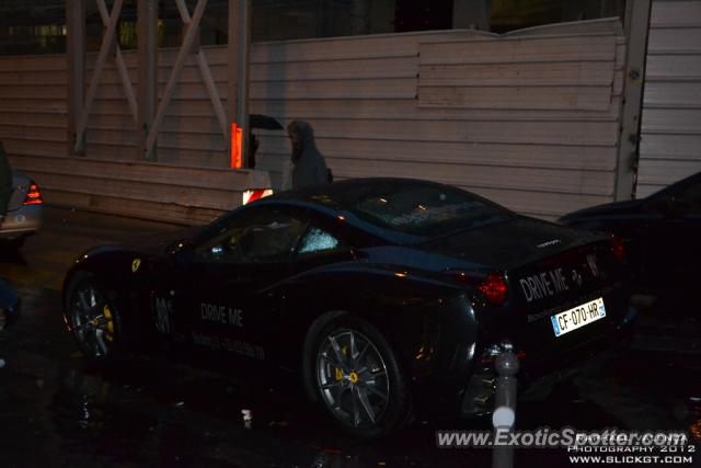 Ferrari California spotted in PARIS, France