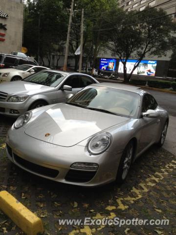 Porsche 911 spotted in Mexico City, Mexico