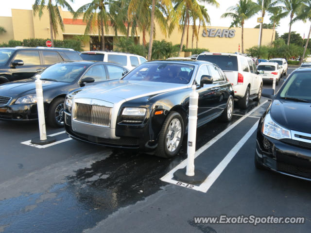 Rolls Royce Ghost spotted in Miami, Florida