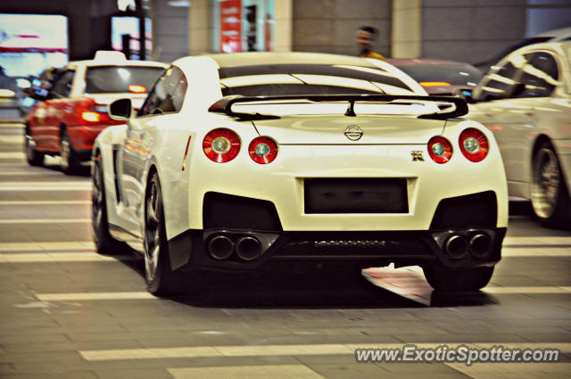 Nissan Skyline spotted in Bukit Bintang KL, Malaysia