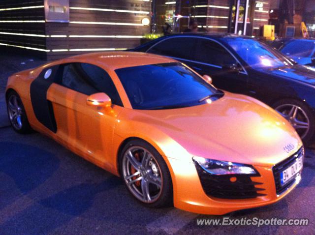 Audi R8 spotted in Istanbul, Turkey