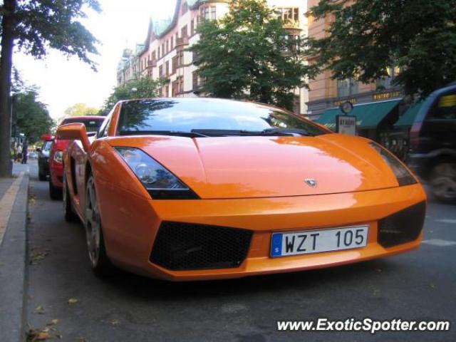 Lamborghini Gallardo spotted in Stockholm, Sweden