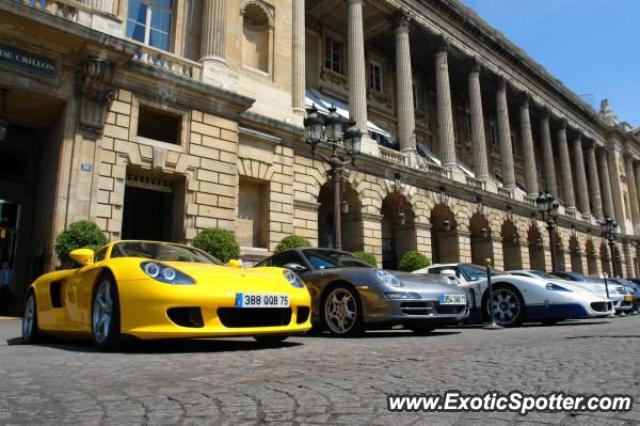 Porsche Carrera GT spotted in Paris, France