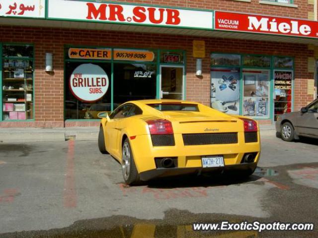 Lamborghini Gallardo spotted in Toronto, Canada