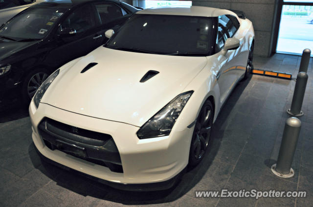 Nissan Skyline spotted in Bukit Bintang KL, Malaysia