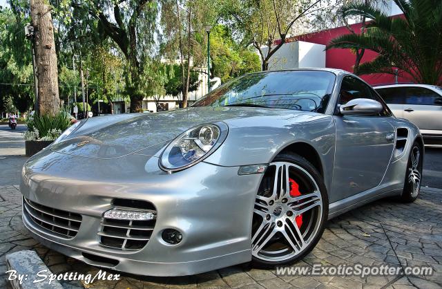 Porsche 911 Turbo spotted in Ciudad de México, Mexico