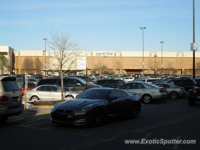 Nissan Skyline spotted in Schaumburg, Illinois