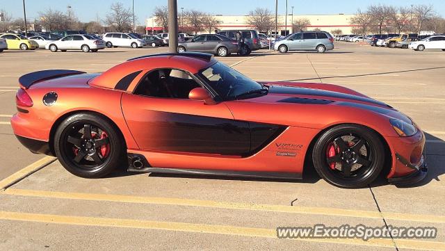 Dodge Viper spotted in Dallas, Texas