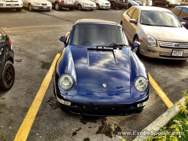 Porsche 911 Turbo spotted in Barquisimeto, Venezuela