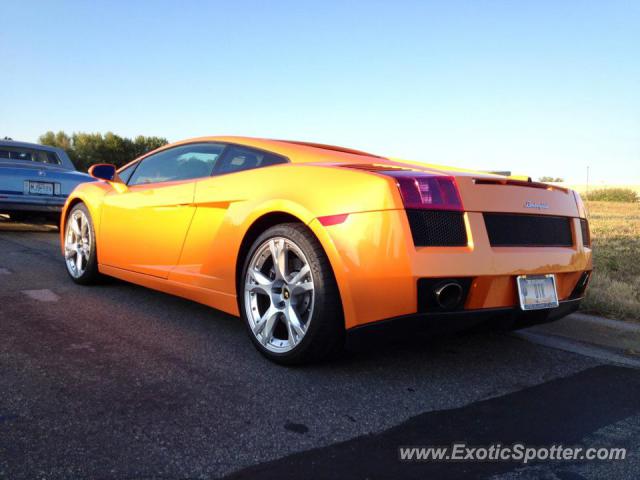 Lamborghini Gallardo spotted in Shawnee Mission, Kansas