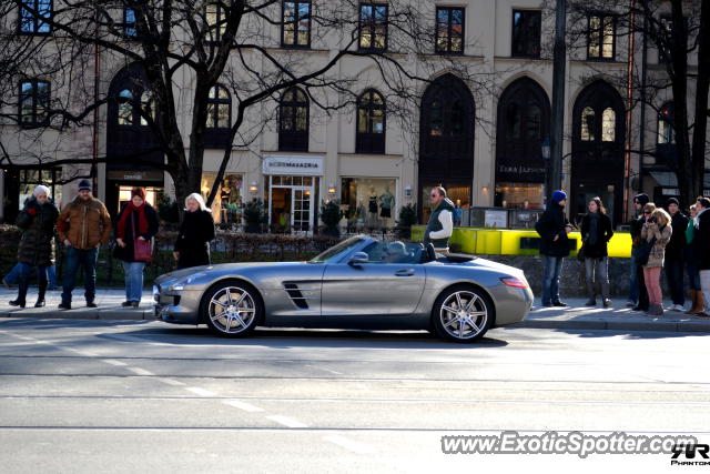 Mercedes SLS AMG spotted in Munich, Germany