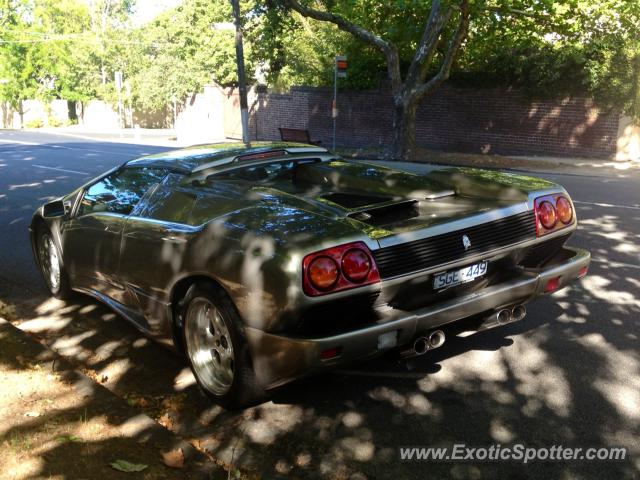 Lamborghini Diablo spotted in Melbourne, Australia