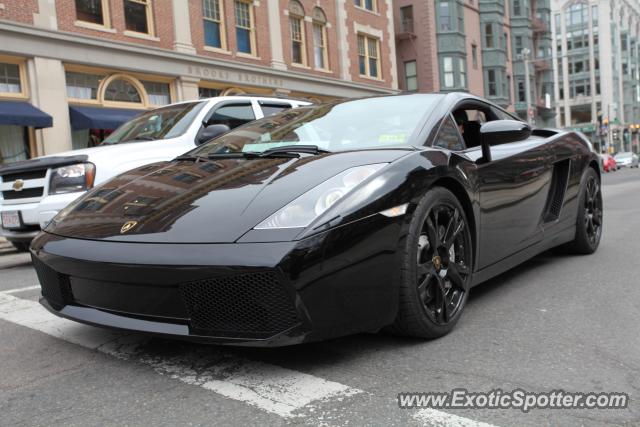 Lamborghini Gallardo spotted in Boston, Massachusetts