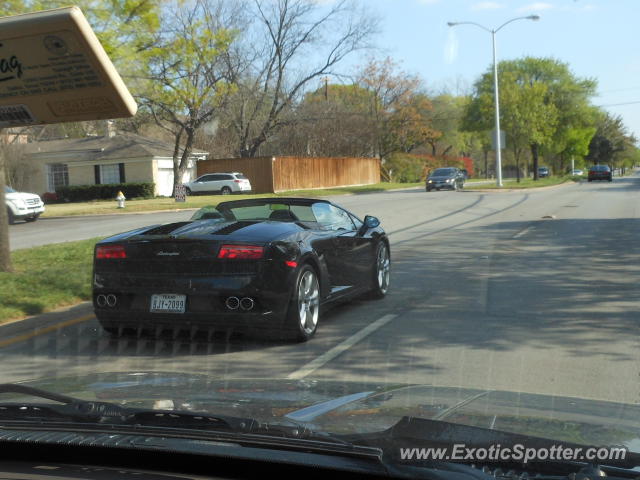 Lamborghini Gallardo spotted in Dallas, Texas