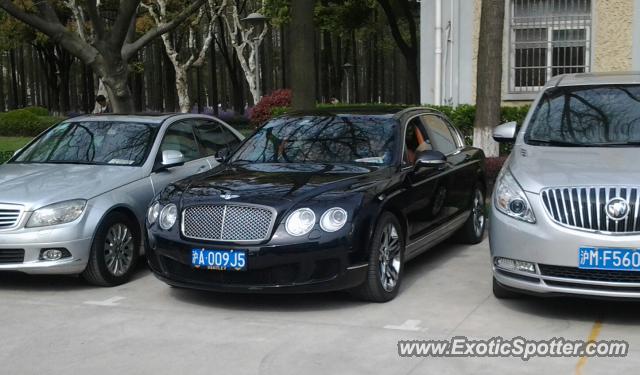 Bentley Continental spotted in Shanghai, China