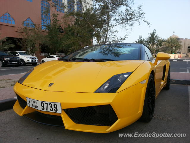 Lamborghini Gallardo spotted in Dubai, United Arab Emirates