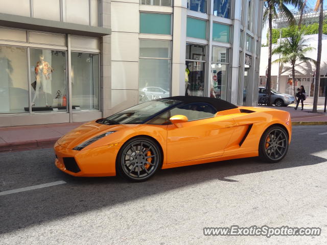 Lamborghini Gallardo spotted in Miami Beach, Florida