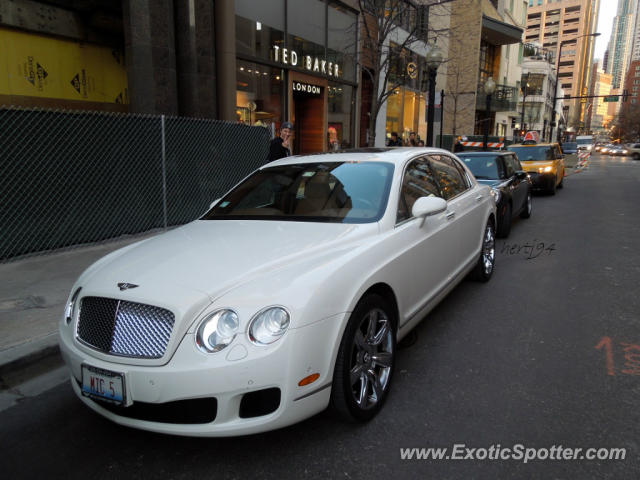 Bentley Continental spotted in Chicago, Illinois