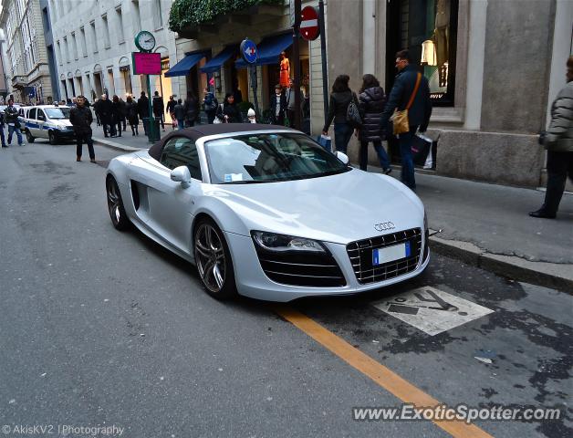 Audi R8 spotted in Milan, Italy